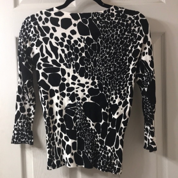 Patterned Cardigan - Picture 4 of 4